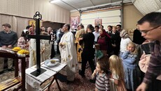 Romanian Orphanage Gifts Iron Cross to Maryland Parish