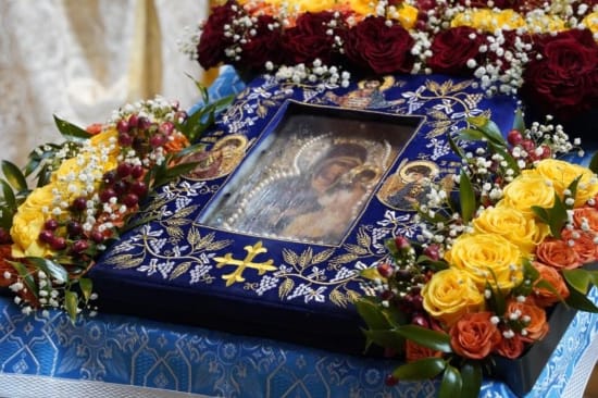 The Hawaiian Myrrh-Streaming Iveron Icon of the Mother of God. Photo: oca.org