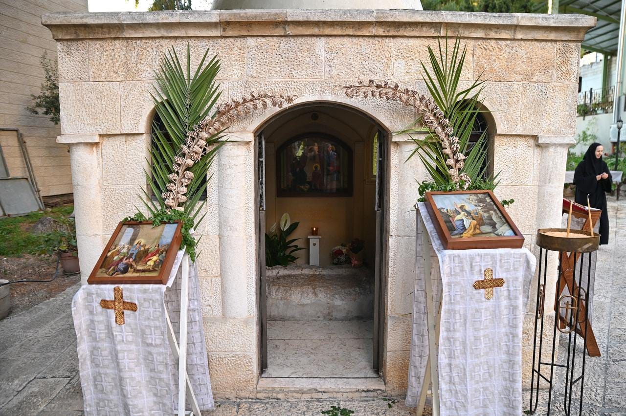 Lazarus Saturday in the Bethany Community of the Resurrection of Christ - photo 2
