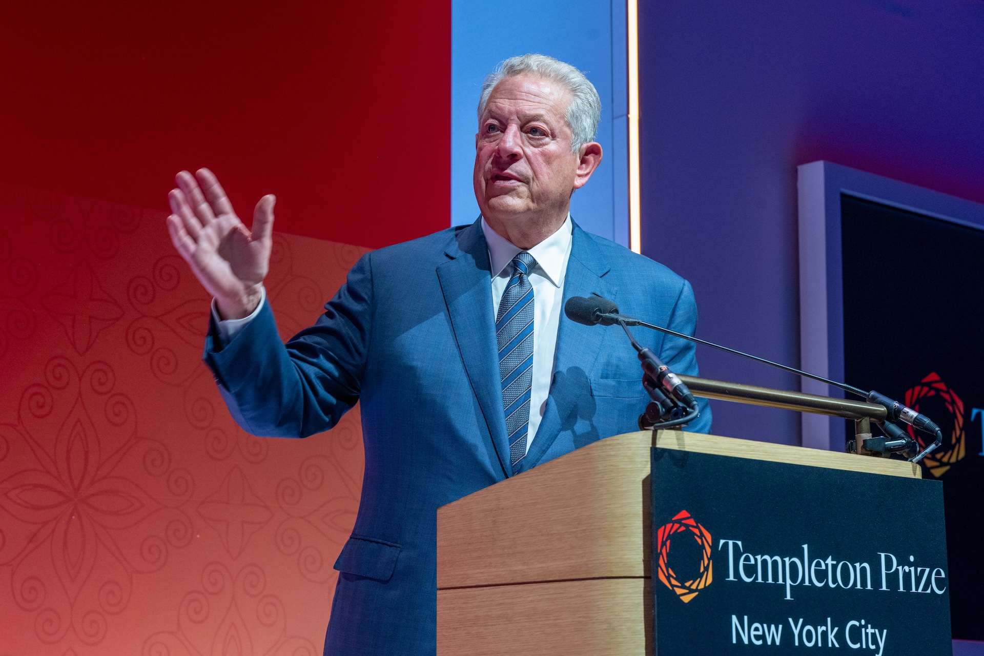 Former Vice President Al Gore offered congratulatory remarks. Photo: Archons/Orthodox Observer/J. Mindala