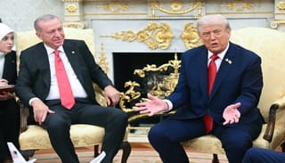 US President Donald Trump meets with Turkey's President Recep Tayyip Erdogan in the Oval Office of the White House in Washington, DC on September 25, 2025. Photo: AFP