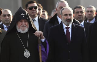 Pashyinyan and Karekin II. Source: Jamestown.org
