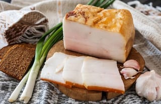 Crimean Muslims are forced to eat pork fat by Russians. Photo: Zaxid