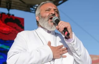 Abp. Bagrat Galstayan speaks at an opposition rally [CREDIT: Alexander Patrin/ITAR-TASS/IMAGO]
