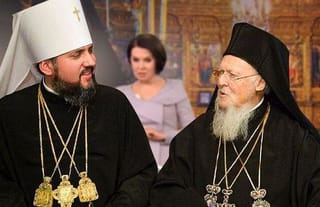 Greek Bishops, Politicians Outraged Over Persecution of UOC