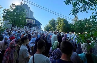Pilgrims at the Kreschatyk Monastery. Photo: UOJ's Ukrainian branch (SPZh)