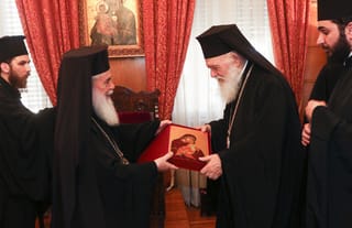 Photo: romfea.gr