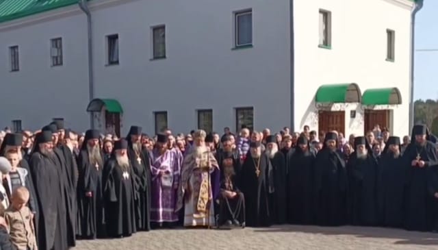 Brotherhood and parishioners of the St. Nicholas Monastery in Myltsi. Photo: Kozak TV/Telegram