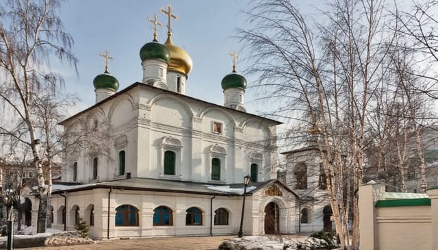 Sretensky Monastery in Moscow. Photo: advantour.com
