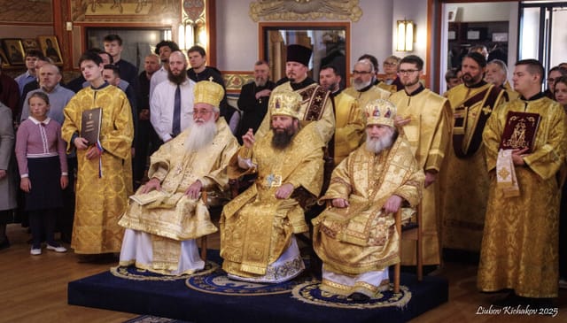 Hierarchs, from left to right: Met. Longin, Met. Nicholas, and Abp. Daniel. Photo: Liubov Kichakov