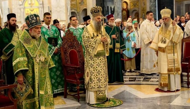 L to R: Abp. Michael, Patr. Porfirije, and Bp. Nikon. Photo: tvhram.rs