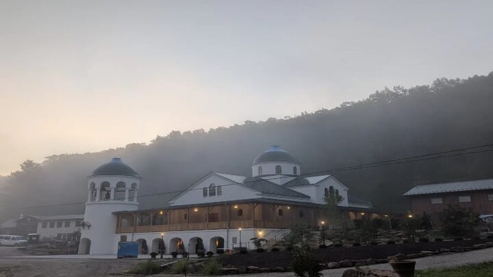 Photo: holycross.org