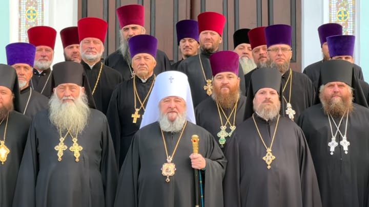 Met. Volodymyr and the clergy of the Volodymyr-Volynskyi and Kovel Eparchy. [CREDIT: Facebook]