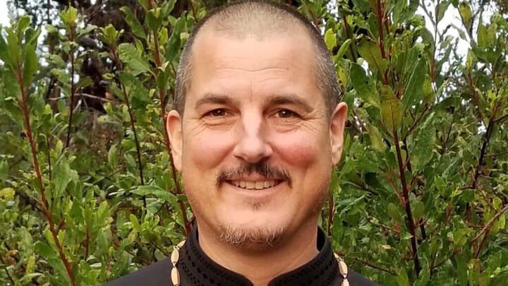U.S. Catholic Priest Converts to Orthodoxy
