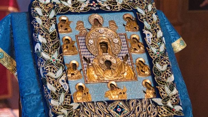 Photo: holycross.org