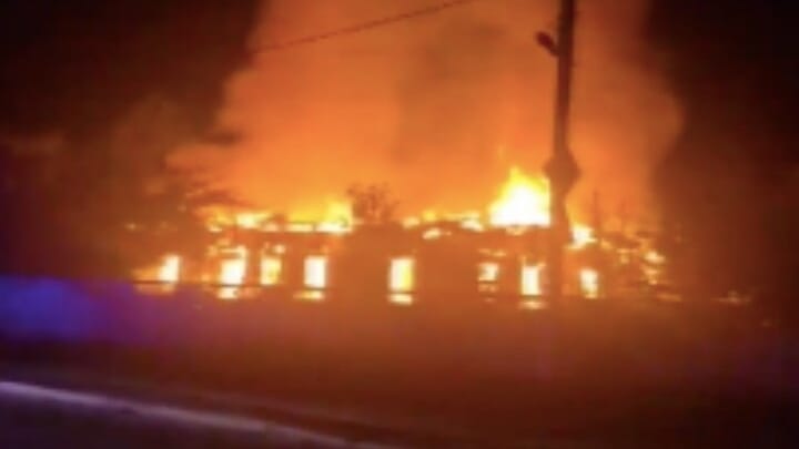 Fire in the repurposed premises of the Nativity of the Most Holy Theotokos UOC parish in Novosilky. Photo: Dozor