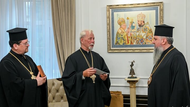 Epifaniy Meets with Head of EP's Lithuanian 'Exarchate'