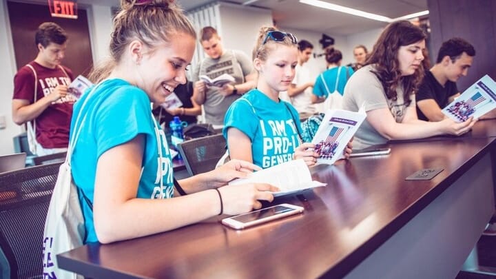 Photo: studentsforlifehq.com