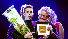 Finland: Helsinki bishop presents “Gay of the Year” award to a 15-year old winner