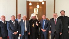 Kravchuk and Kuchma ask Primate of Czech Lands to support SLC