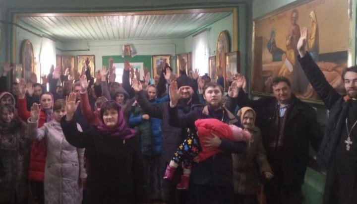 Believers of Kalynivka village, Zhytomyr region, declared loyalty to UOC