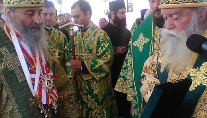 His Beatitude Metropolitan Onuphry and Metropolitan Gabriel of Lovech. Photo: The official website of the Bulgarian Church.