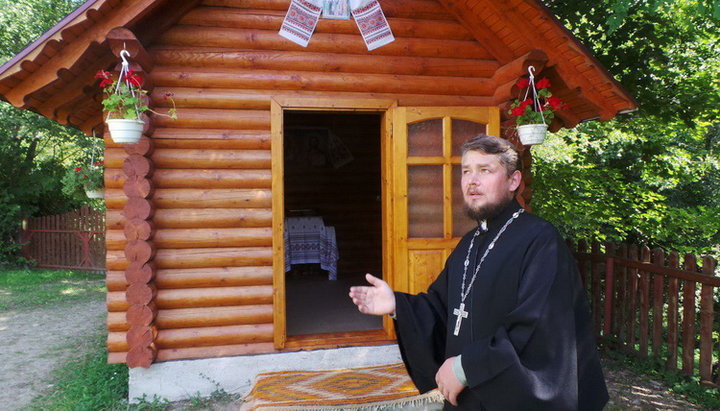 Rector of the church in Yasinia, Archpriest Sergey Slisarenko: Those who voted for the OCU do not go to church. Photo: spzh.news