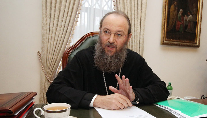 The UOC Chancellor believes that there are few bishops supporting the OCU. Photo: glavcom.ua