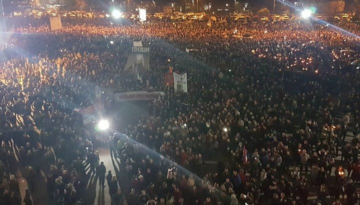 Believers at the church of the Resurrection of Christ, Podgorica, 02.02.20. Photo: Vijesti