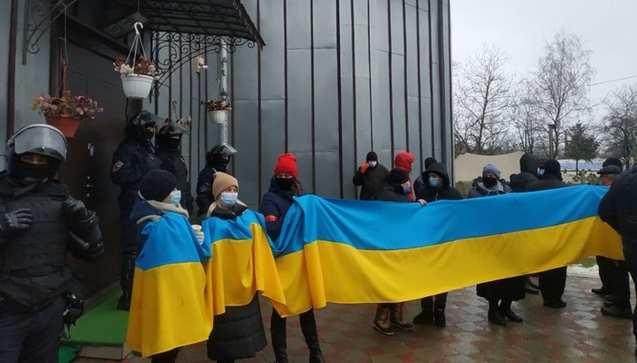 The Holy Dormition Church of the UOC in Mikhalcha, 12.12.2020. Photo: the Information Department of the Chernivtsi Eparchy