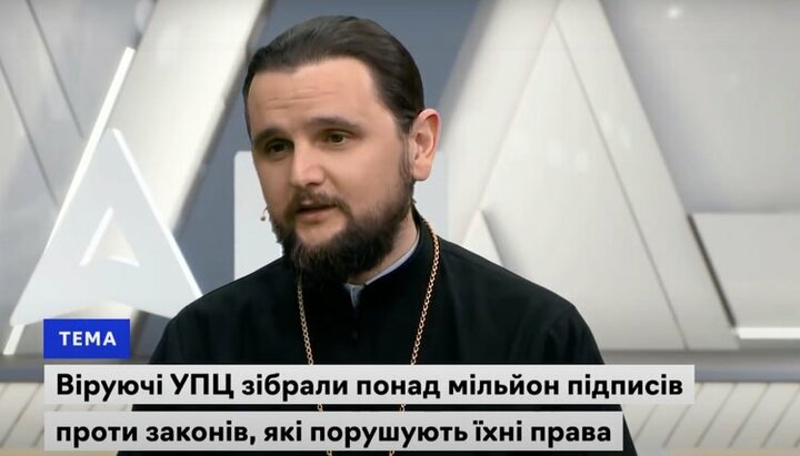 Archpriest Alexander Klimenko in the studio of the NASH TV channel. Photo: screenshot of Nash YouТube-channel