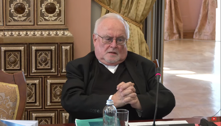 Ivan Datsko, President of the UCU Institute of Ecumenical Studies, at a conference in Kyiv. Photo: screenshot video from Zhyve.tv LIVE TV page on Facebook.