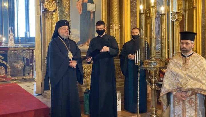 Metropolitan Cyprian in the church of St. Stephen in Istanbul. Photo: video screenshot from facebook.com/ecumenicalpatriarchate page