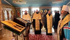 His Beatitude Met. Onuphry holds prayer service for peace in Ukraine