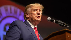 Trump: If elected president, I will abolish transgenderism in schools