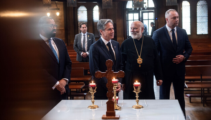 US Secretary of State Antony Blinken and UK Foreign Secretary James Cleverly in the London UGCC Cathedral. Photo: ugcc.ua