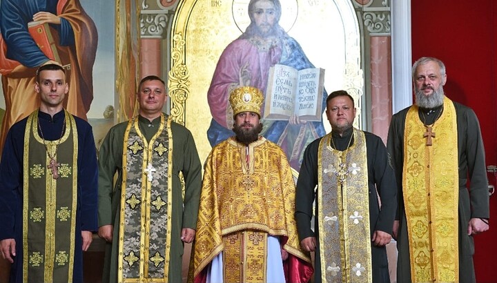 OCU "priests" will immerse themselves "in the cultural and historical space of the national shrine".