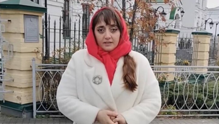 Viktoriya Kokhanovska near the Kyiv-Pechersk Lavra. Photo: a video screenshot of the Telegram channel "Viktoriya Kokhanovska. Women's Power of Ukraine"