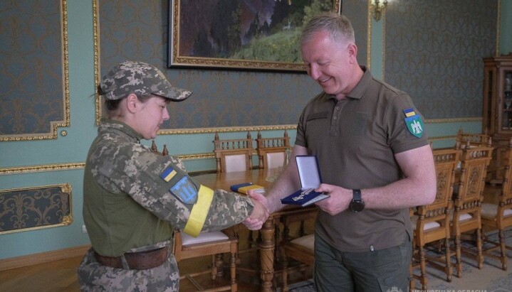 Awarding Larysa Zburliuk with the 1st degree medal 