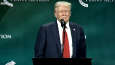 Donald Trump: I love you, Christians, I am a Christian 