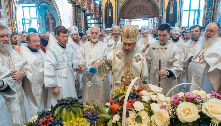 Festive service on the Feast of the Transfiguration of the Lord at Kyiv-Pechersk Lavra. Photo: news.church.ua