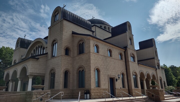 St. Nektarious Greek Orthodox Church, Charlotte NC [Credit: uoj.news]