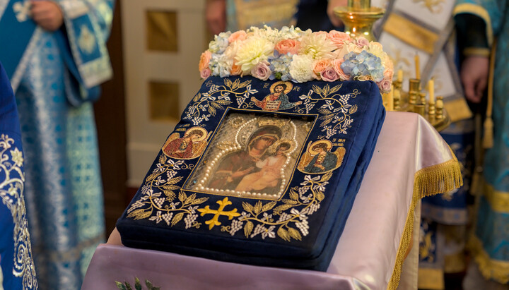 Wonderworking Hawaiian Iveron Icon Visits East Coast Faithful