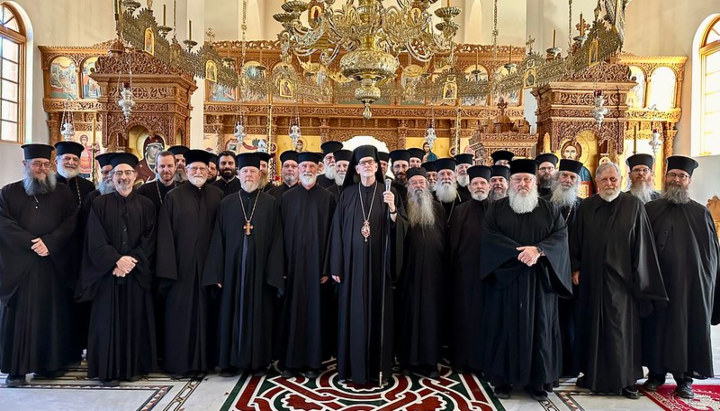 Orthodox priest and deacons gather for a retreat led by His Grace Bishop Anthony of the Antiochian Orthodox Christian Archdiocese of North America. Photo: Dn. Michael Tubbs