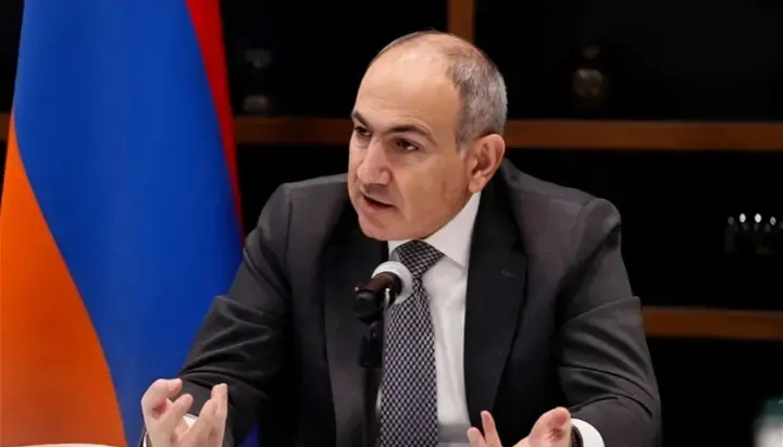 Pashinyan Reportedly Forming Clerical Group to Push Armenian Church Reorganization