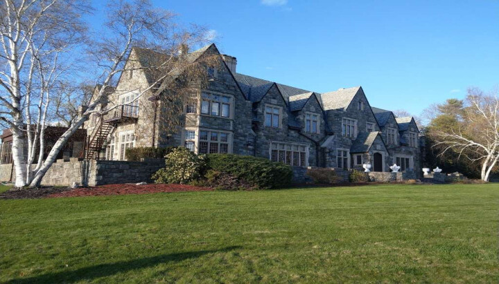 St. Basil Academy. Photo: businessyab.com