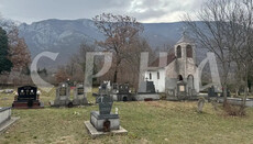 Orthodox Church Challenges State Registration of Cemeteries
