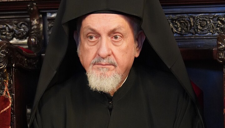 Metr. Emmanuel: 'Constantinople or Moscow' Dilemma is a Wound to the Church