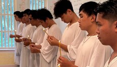 Eight Baptized at Orthodox Parish in Vietnam