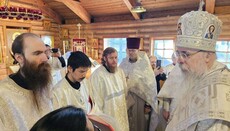 Abp. Alexei Delivers Commencement at St. Herman Seminary